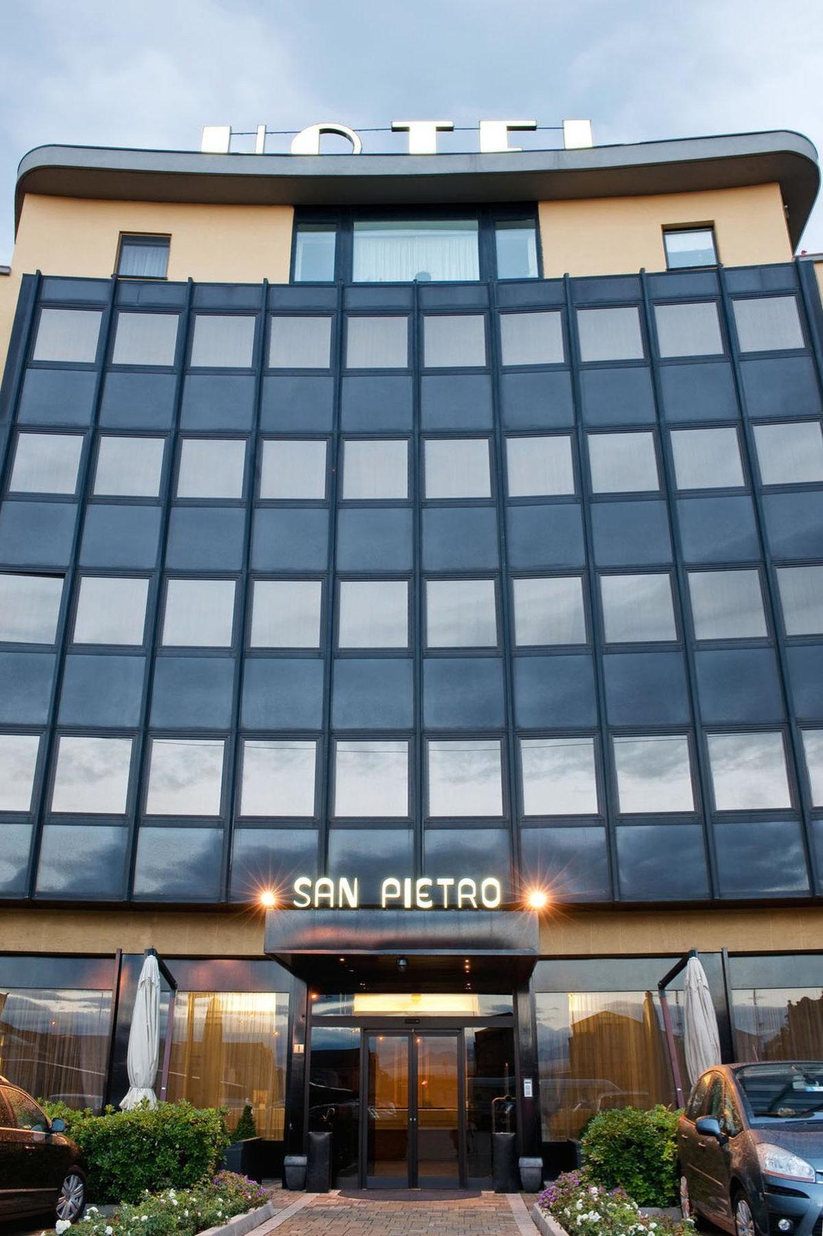 Hotel San Pietro Verona Exteriör bild